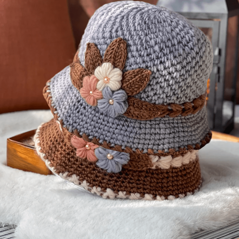 🔥Christmas Sale 55% OFF--French Thickened Women's Floral Knitted Hat